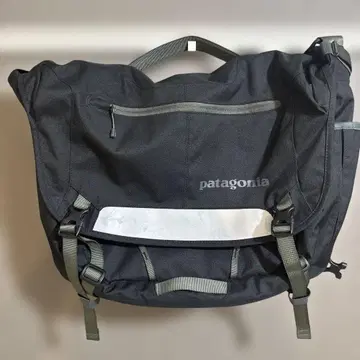 Patagonia FA13 HALF MASS 15L BLACK GREY