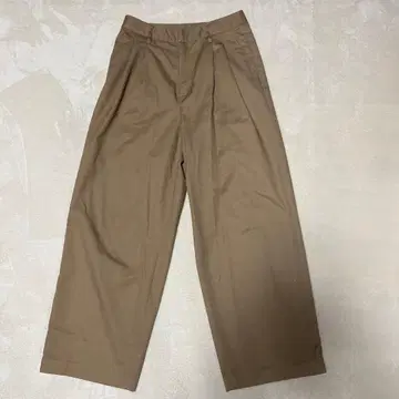 1chaku. 투 턱 와이드 스트레이트 치노 팬츠