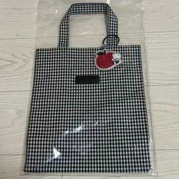 미사용 새상품 파미리아 토트백