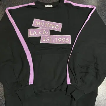 MILKFED. 소매 라인 로고 자수 트레이닝복