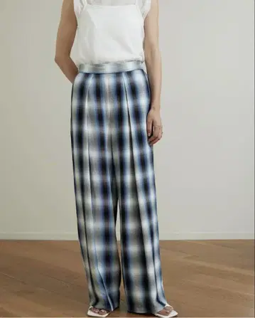 PHEENY RAYON OMBRECHECK GATHERED PANTS