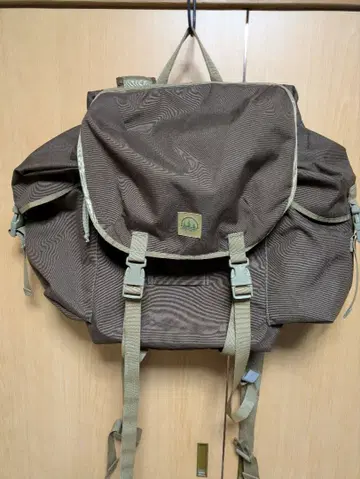 The Hidden Woodsmen Deep Woods 35L 단종