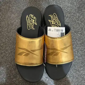 리복 골드 슬라이드 샌들