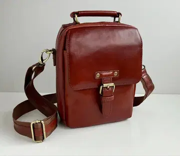 스노비스 남성용 가죽 2way 숄더백 새상품급 SNOBBIST