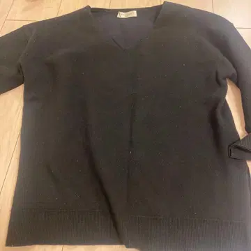 Demi-Luxe BEAMS 블랙 V넥 니트