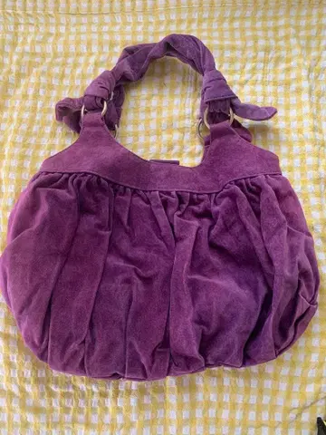 사자비 스웨이드 백