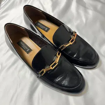 매킨토시 런던 힐 로퍼 블랙 가죽 골드 체인