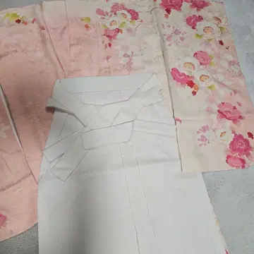 실크 졸업식용 기모노 핑크 바탕