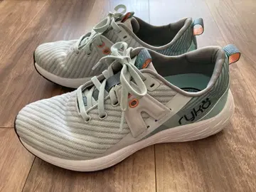 ryka 라이카 스니커즈 라이트 그레이/민트 자자 사이즈