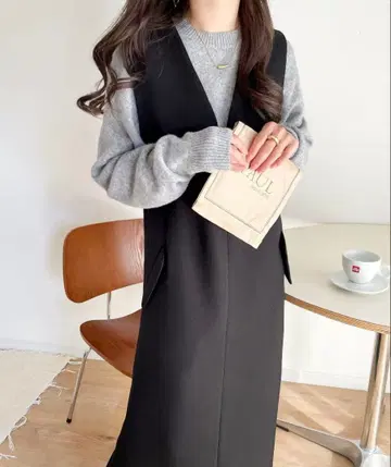 [ M ] 클래식 엘프 V넥 원피스 블랙