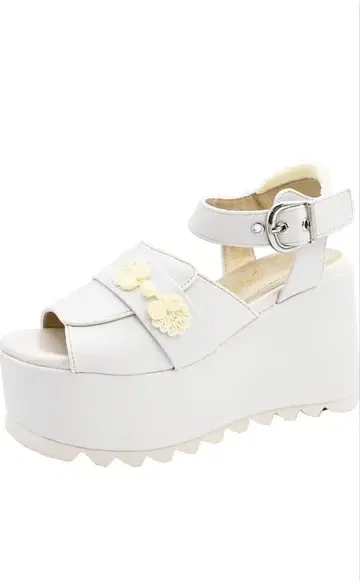 화이트 통굽 샌들 플라워 장식 포함