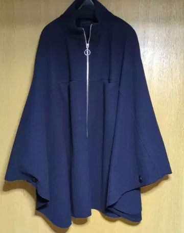 CYNICAL 시니컬 판초 코트