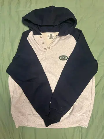 FRO SPADUPA CLUB 후드 부착 후드티