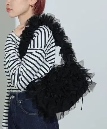 BEAMS 튤 프릴 숄더백