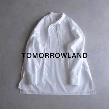 새상품급 투모로우랜드 정가 2만 엔 고급 보타이 블라우스 화이트 D485