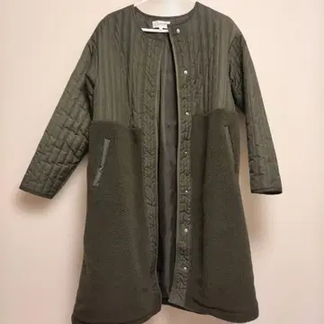 상태 좋음! Dessin 올리브 그린 롱 코트 사이즈 2