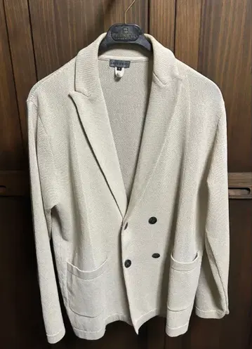 힐튼 토가 더블 자켓