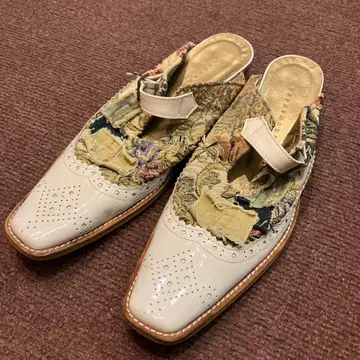 쿠와하라 플라워 무늬 슬립온 펌프스 S