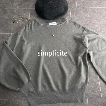 새상품급 심플리시떼 오버 슬리브 니트