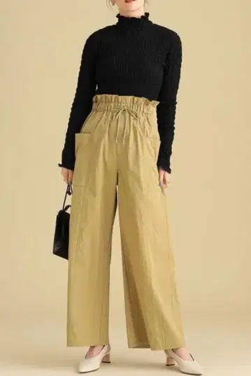 Ray BEAMS*셔링 하이넥 티셔츠*블랙 레이빔즈