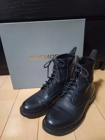 BOEMOS 블랙 가죽 부츠