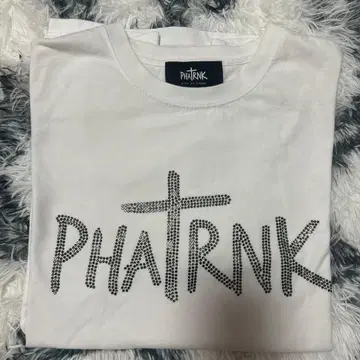 PHATRNK 화이트 T셔츠