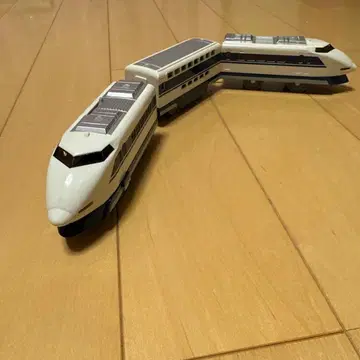 프라레일 100계 신칸센