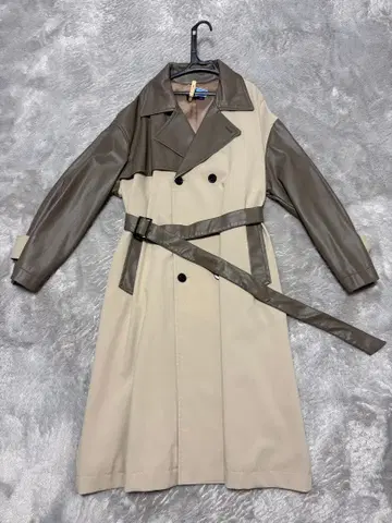 트렌치코트 베이지 브라운