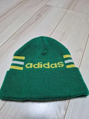 adidas 그린 컬러 니트 모자 OSFX