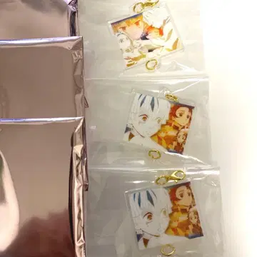 대사백경 아가츠마 젠이츠 키즈나 아크릴 참