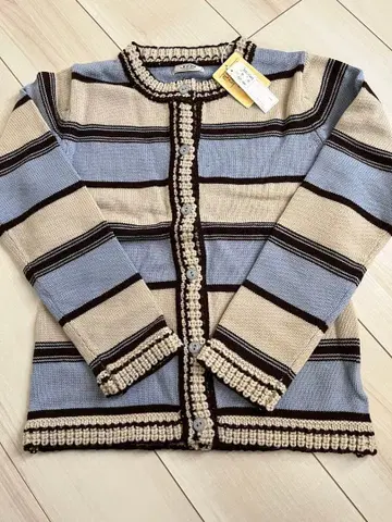 새상품 JUDY 울 가디건 사이즈 40