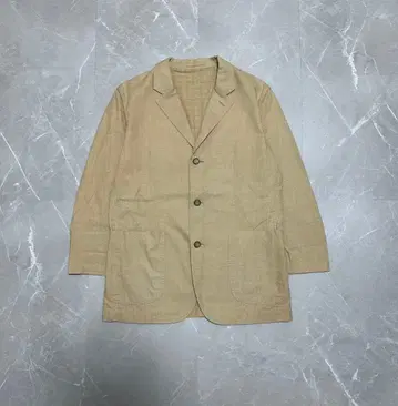 베이지 테일러드 자켓 투버튼