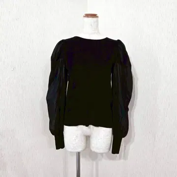 NATURAL BEAUTY BASIC 시어 퍼프 슬리브 리브 니트 블랙