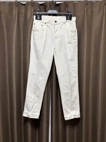 YCHAI 테이퍼드 화이트 데님 팬츠 29