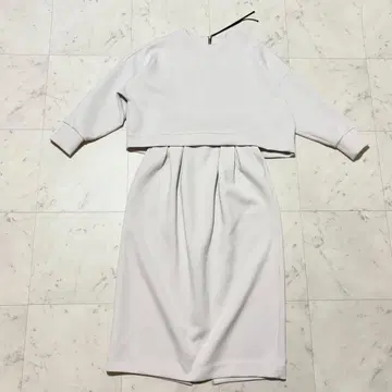 [컨디션 최상] UNFILO 앙피로 셋업 (상의 M, 하의 S 새상품)