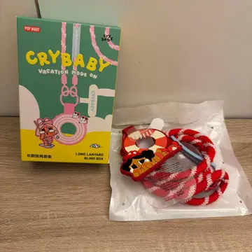 CRYBABY Vacation Mode 스트랩 빨간색 크라이베이비