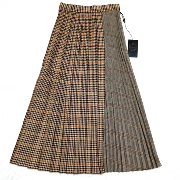 택 포함 새상품 마추리타 롱 플리츠 스커트 M 사이즈