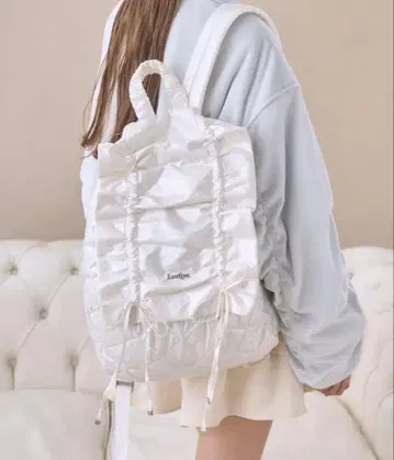 Lovilyn 개더 리본 백팩(백팩)