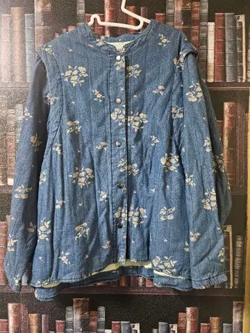 MEDE19F 2웨이 프린트 퀼팅 데님 자켓