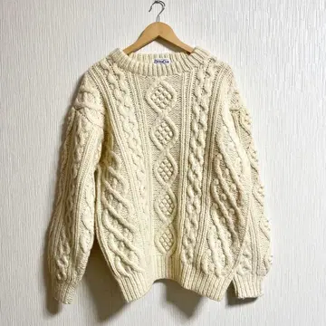 코튼 클럽 울 100% 케이블 니트