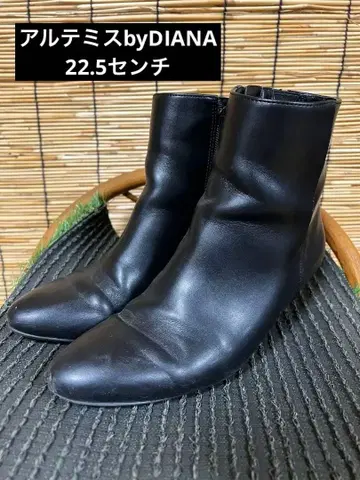 DIANA 22.5 블랙 가죽 숏부츠 낮은 힐