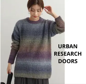 URBAN RESEARCH DOORS 컬러 그라데이션 니트