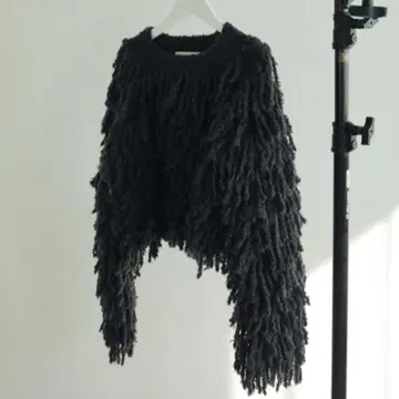 안누크 anuke 루프 프린지 니트