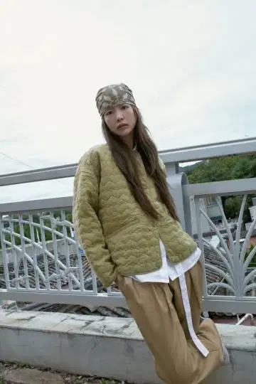 ZARA 하트 퀼팅 자켓 카키