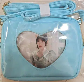 ILLIT 모카 아이릿 플래티넘 잡화 숄더 파우치