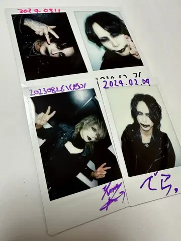 DEXCORE 폴라로이드 4장 1