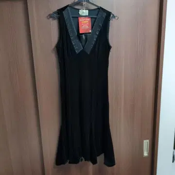 KIKYOKU 블랙 슬리브리스 원피스 사이즈 2