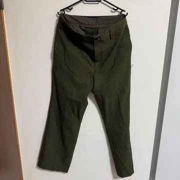 [ 새상품급 ] BEAUTY & YOUTH 올리브 슬랙스