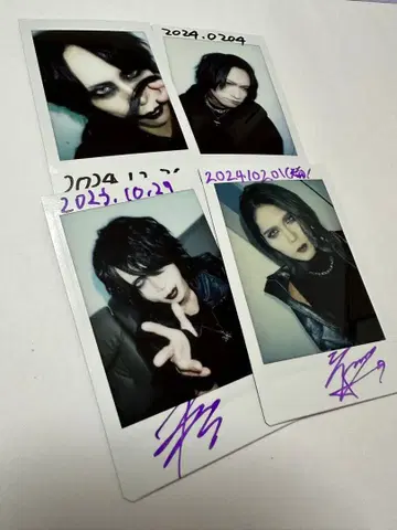 DEXCORE 폴라로이드 4장