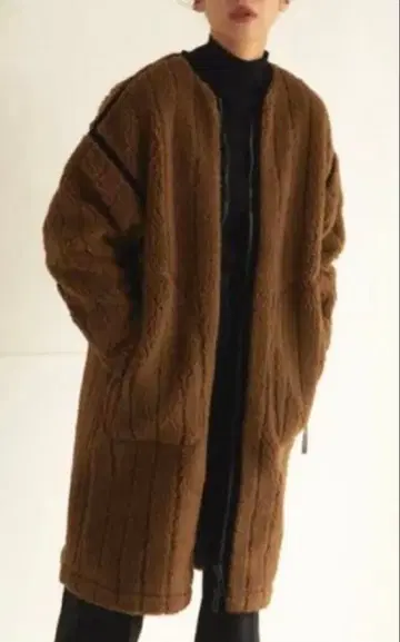 Y(dot) BY NORDISK 보아 코트 노르디스크